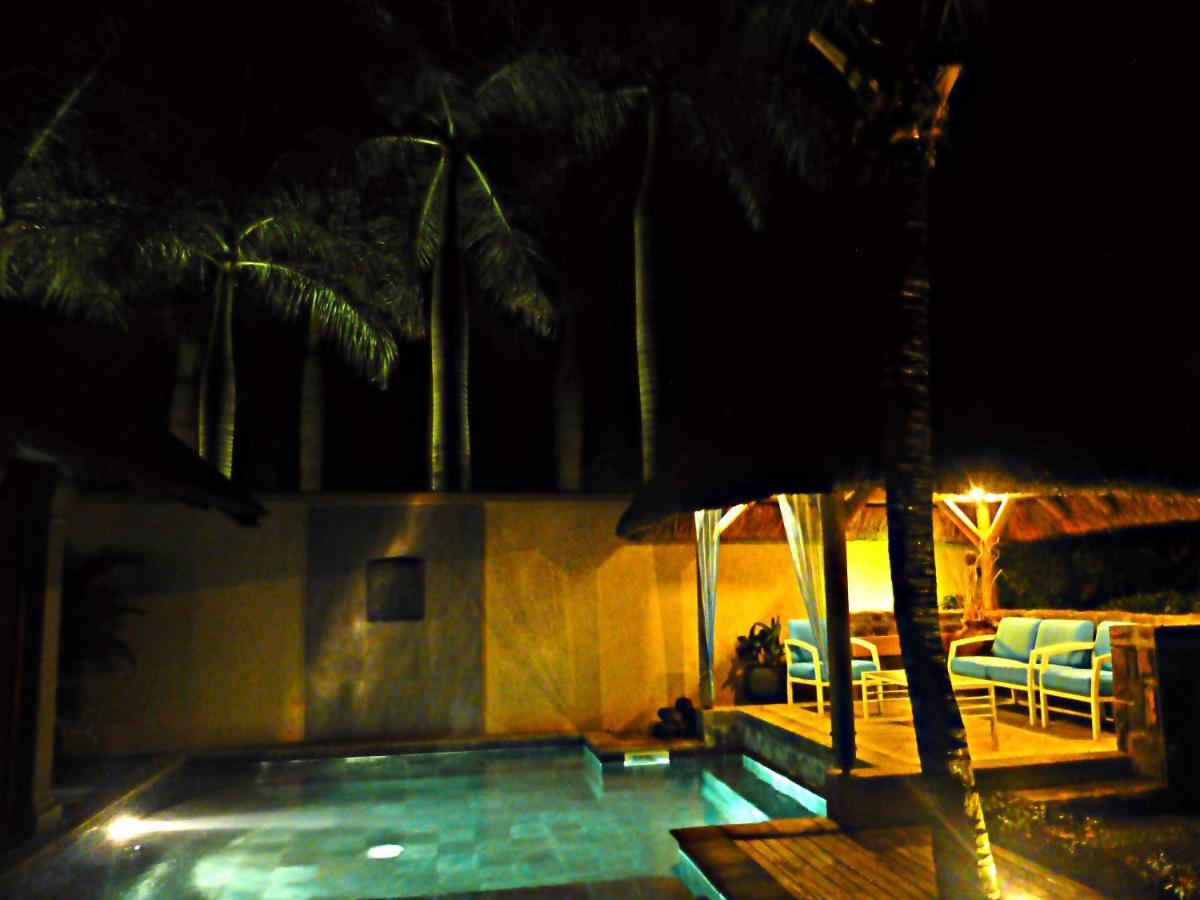 Villa Oasis Pereybere Beach Exterior photo